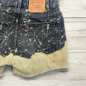 Custom Levi’s 505 Black Bleach Dyed Cutoff Denim Shorts Size 32W Distressed